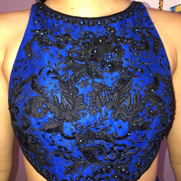 PROM DRESS - Picture 6 of 7